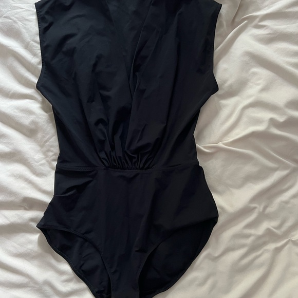 🇫🇷MAJE🇫🇷 Black bodysuit - Picture 2 of 3